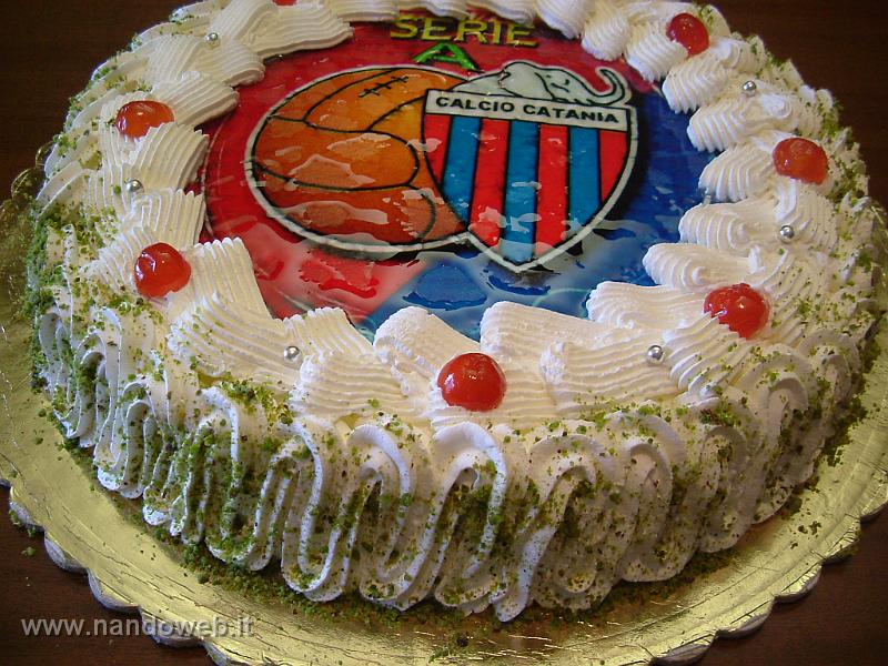 2008_1129Image0002.JPG - Torta per un tifoso dal CATANIA